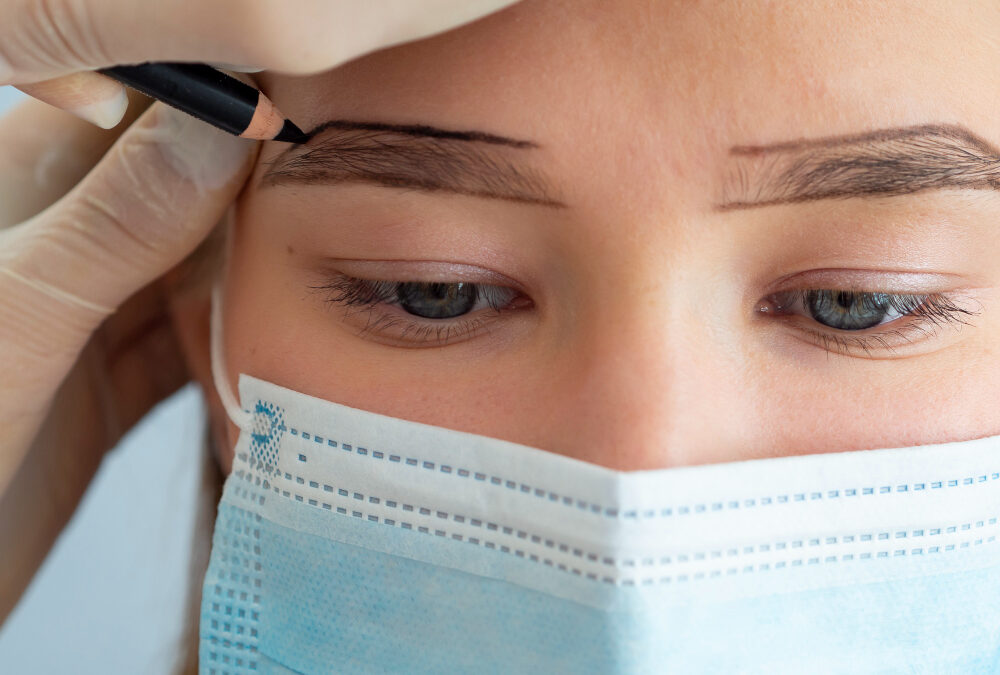 ¿Cuánto dura un injerto de cejas? Todo sobre el postoperatorio