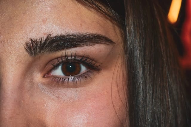 Injerto de cejas resultados naturales y cuidados